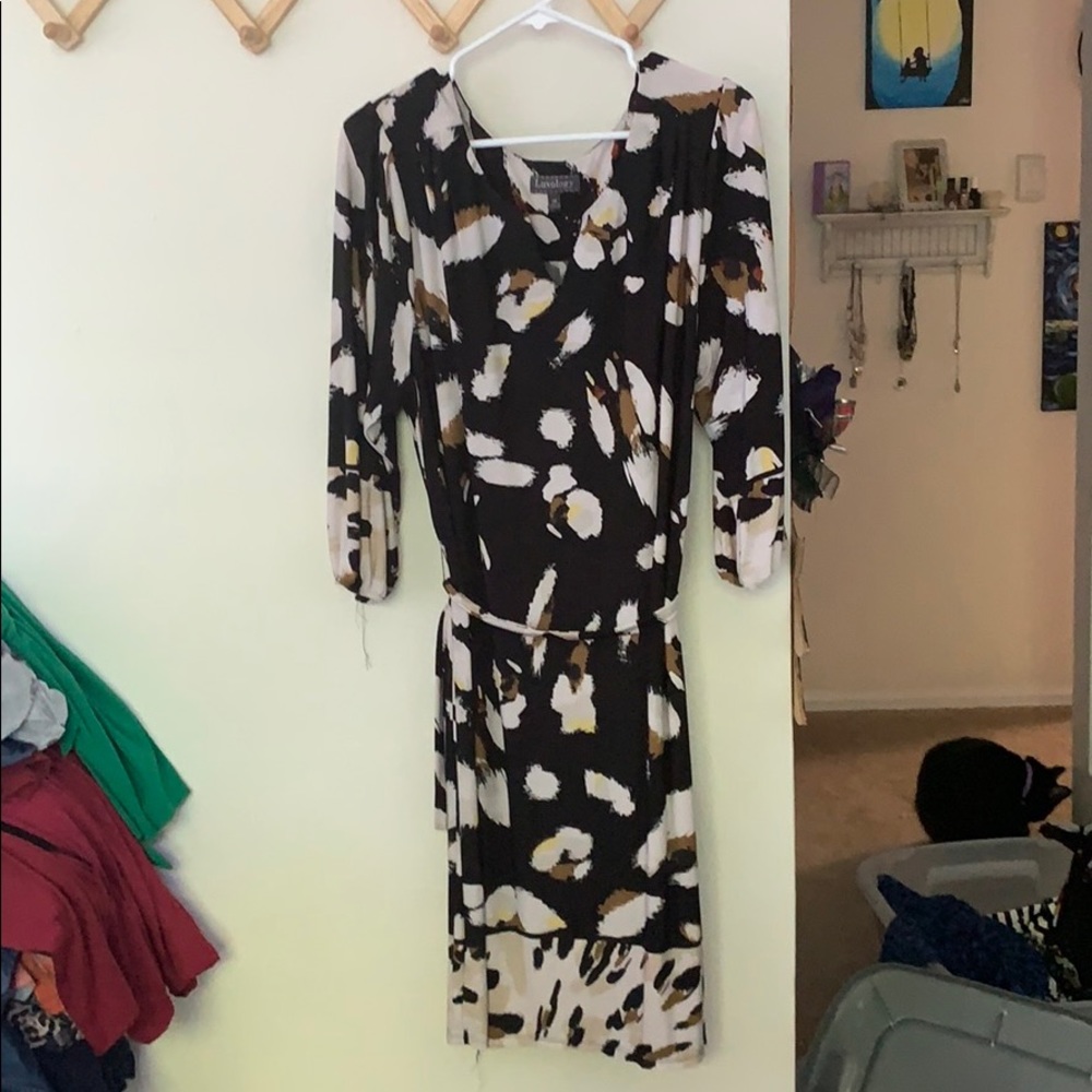 Animal print stretchy dress with tie